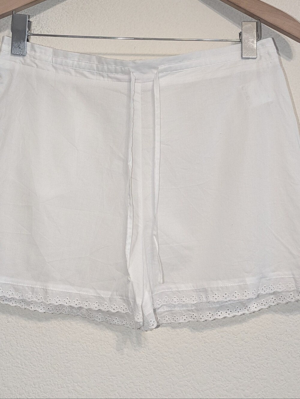 L'ecole des Femmes Marie Antoinette White Cotton Lingerie Shorts Only Size Large